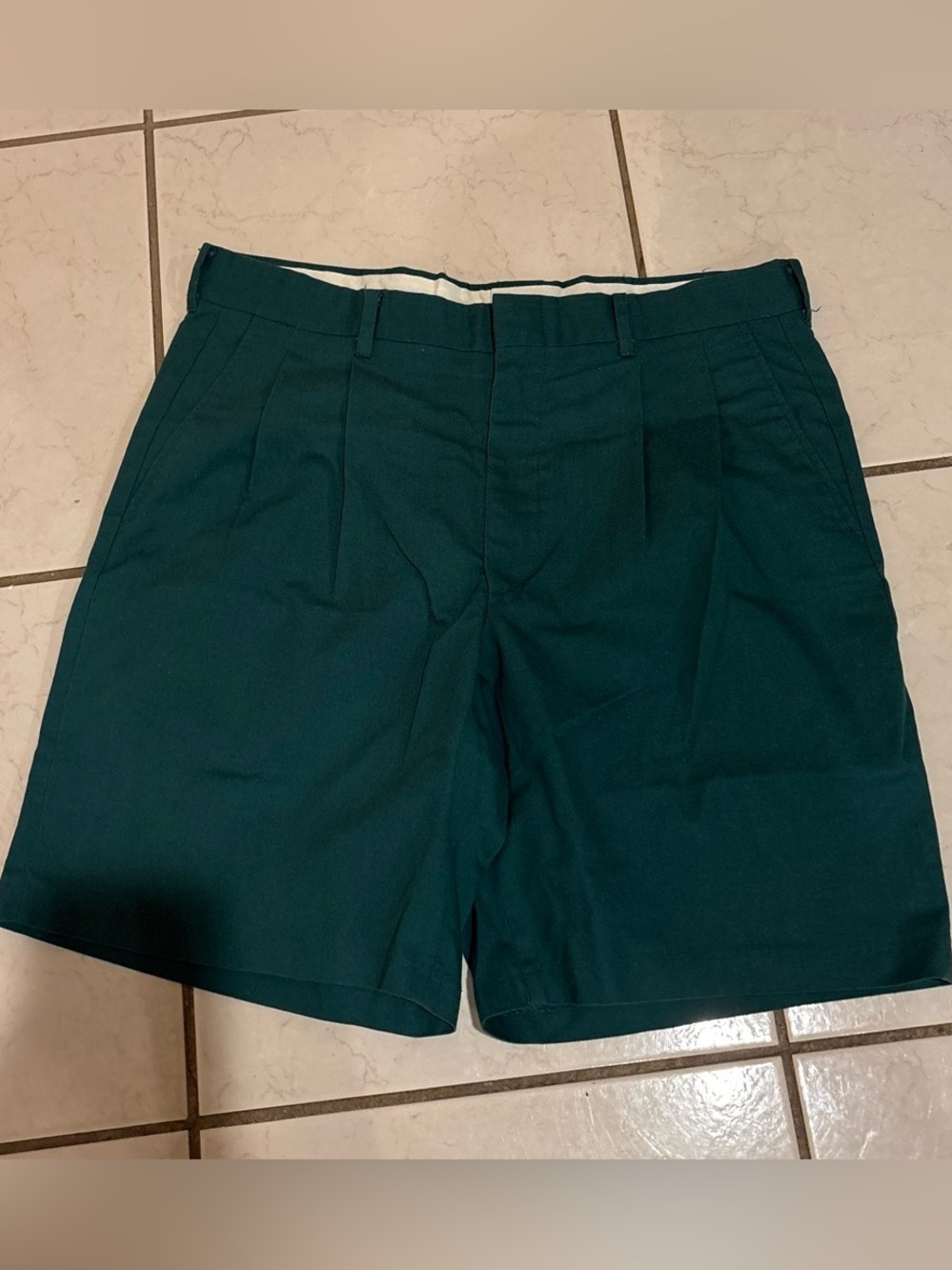 Men's Flat Front Shorts in Dark Teal